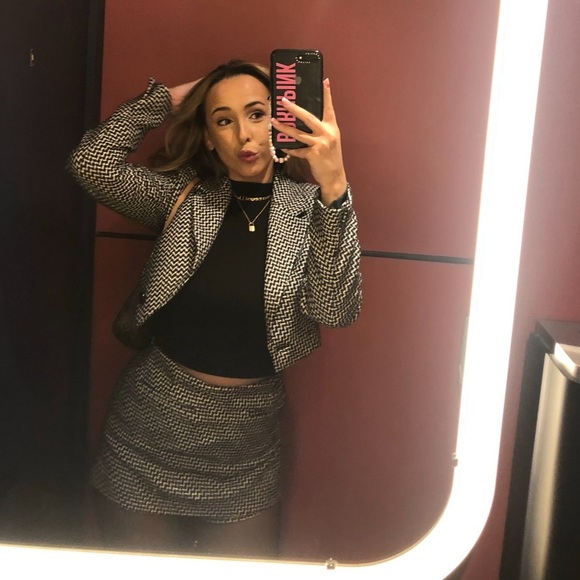 Zara Checkered Cropped Blazer with matching Skort - Picture 2 of 6